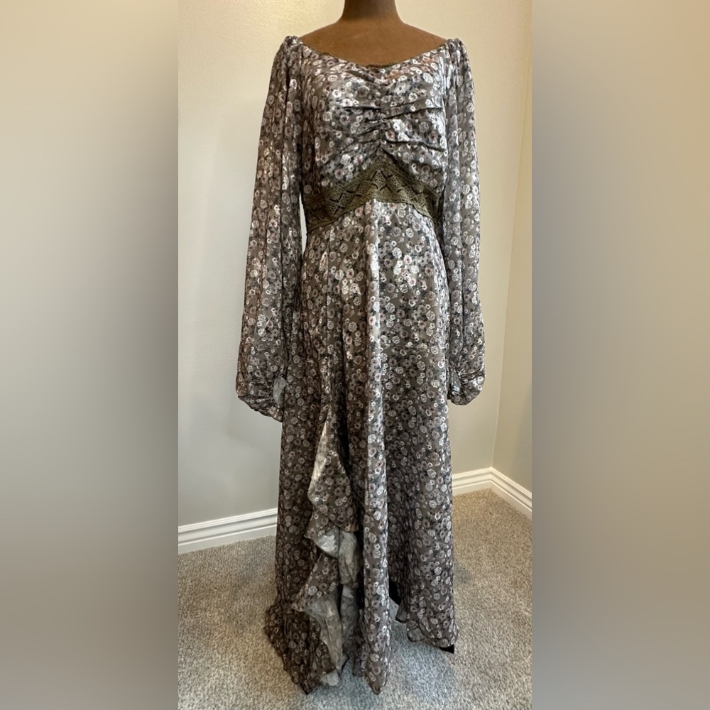 JOYFOLIE Mia Joy Isabella Dress In Olive Floral - Picture 3 of 16